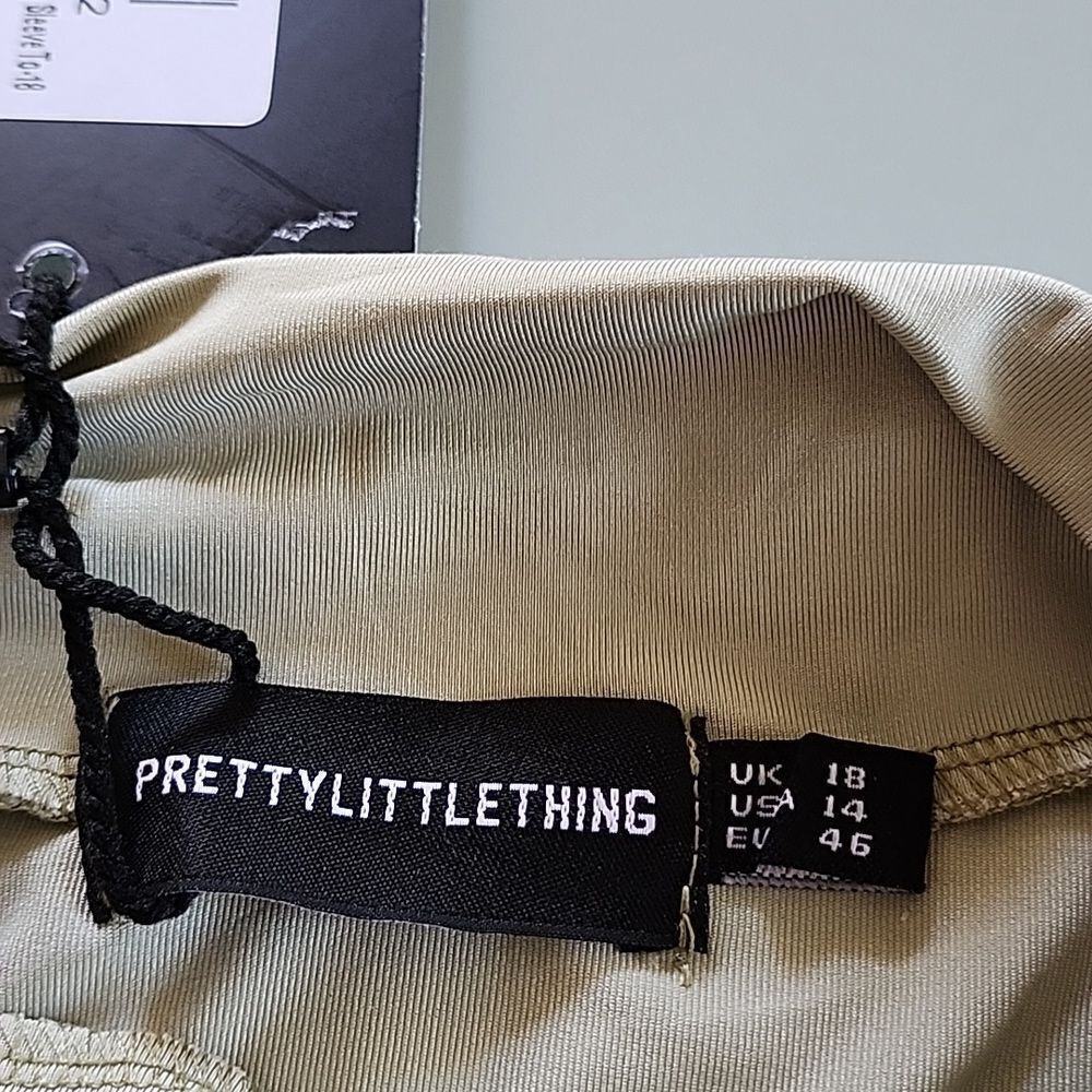 PrettyLittleThing Y2K Coquette Girl Streetwear Crop Top Size XL NEW - Picture 7 of 9